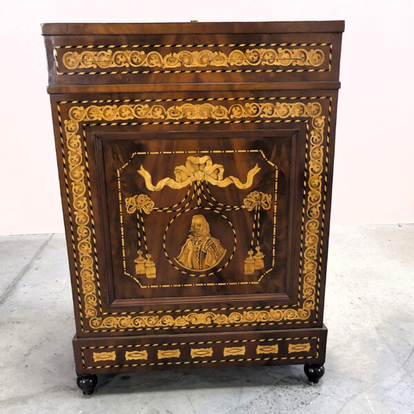 TOILETTE NOBILIARE DEL XIX SECOLO